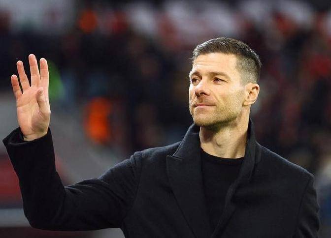 01、03惨败！皇马巴萨不敌英超队，曾经王者西甲辉煌不再？